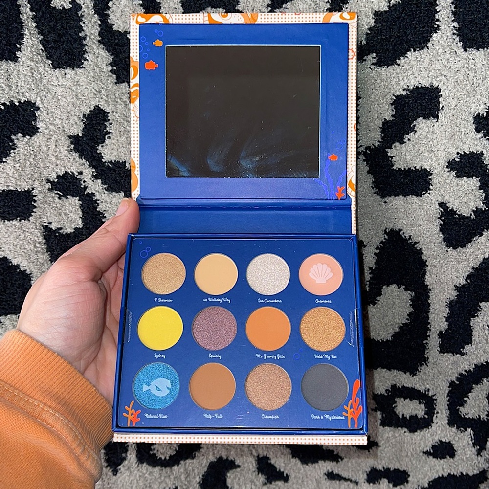 Ulta Beauty | Pixar Finding Nemo eyeshadow palette